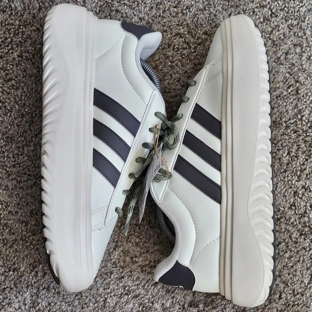 adidas Women's Cream Sneakers with Gray Stripes and Olive Laces